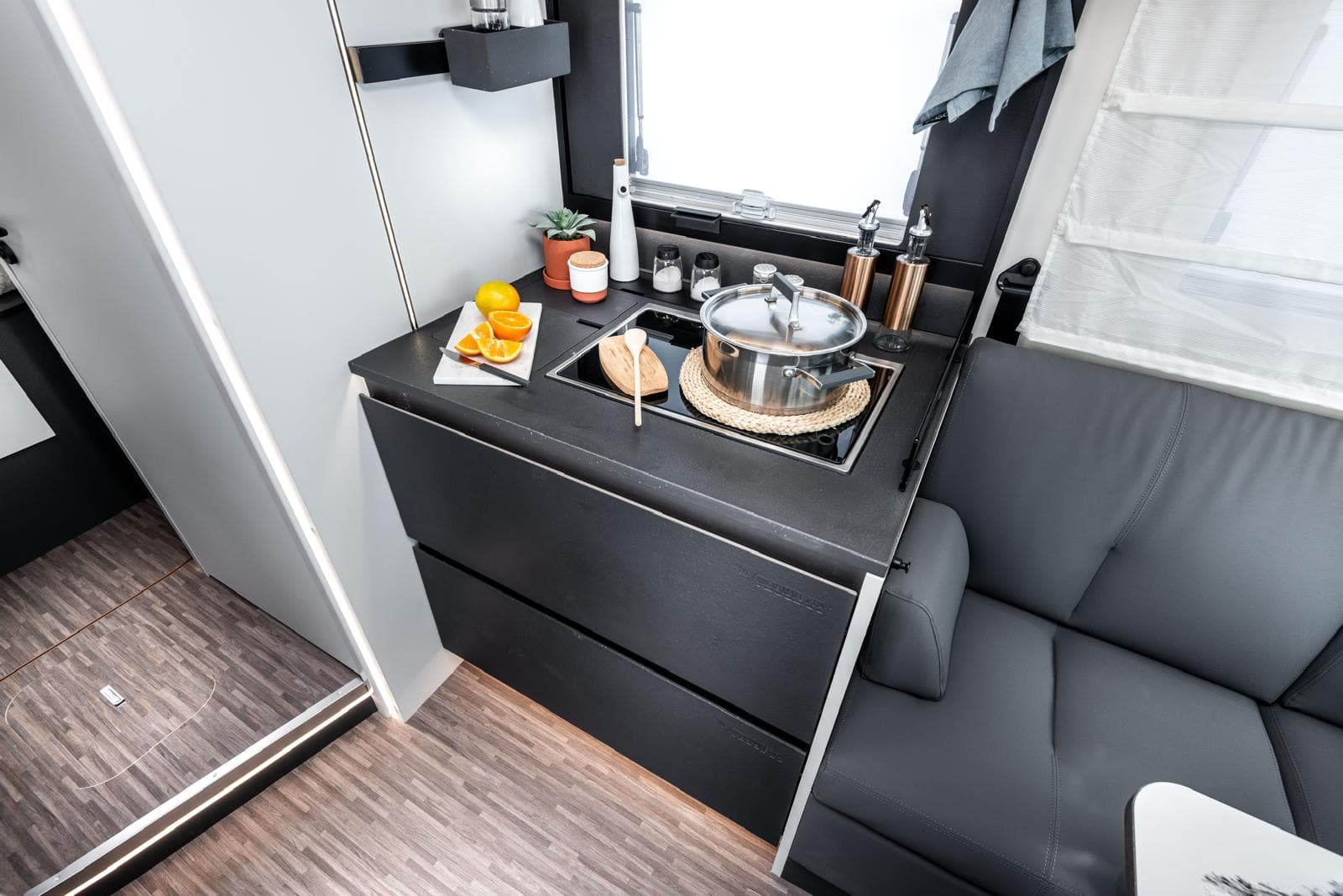 Mobilvetta Kea i90 - Atlántico Caravan 26