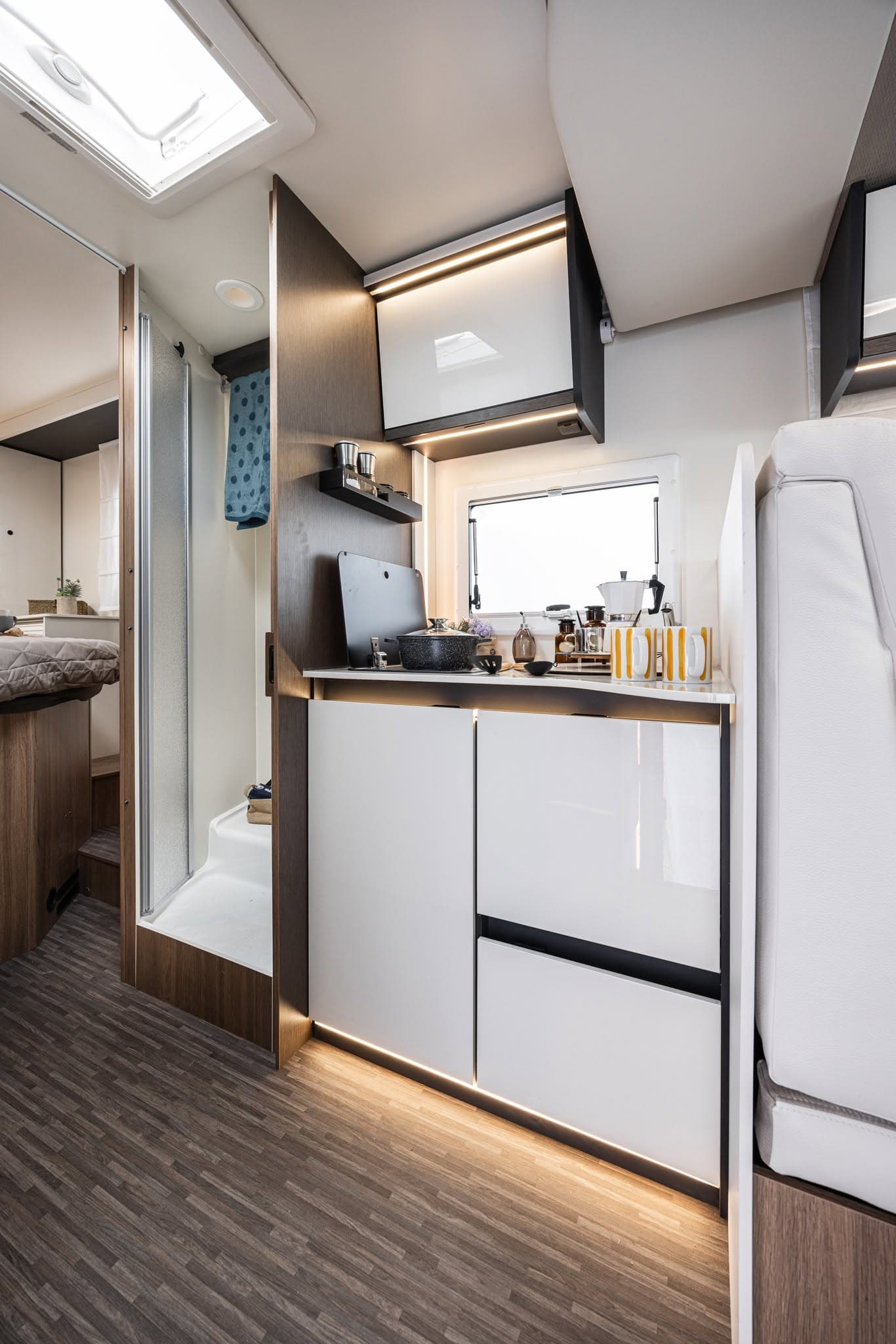 Elnagh Baron 579 - Atlántico Caravan 18