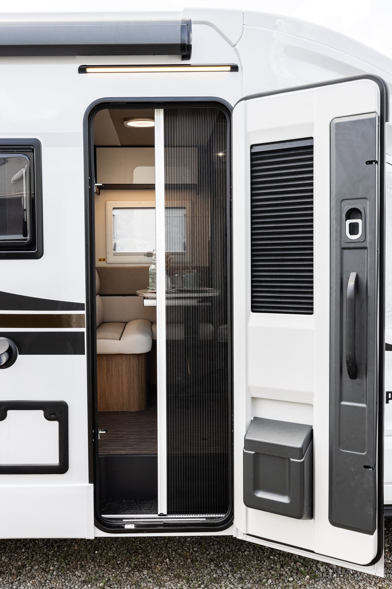 Elnagh Baron Compact 539 - Atlántico Caravan 7